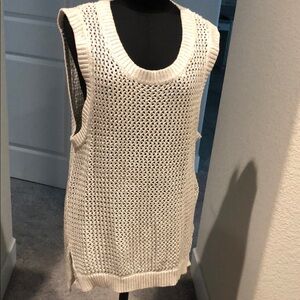Kenneth Cole White Knit Sleeveless Vest